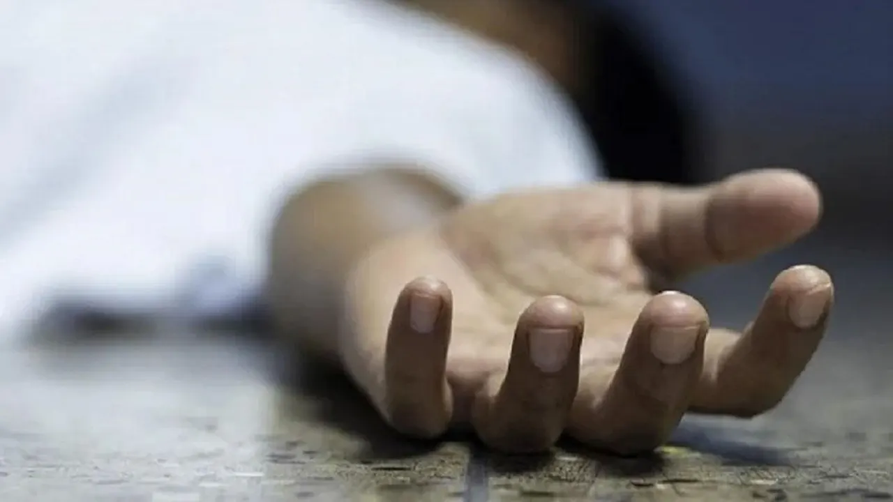 সাভারে পরিত্যক্ত কমিউনিটি সেন্টার থেকে নারীর গলাকাটা মরদেহ উদ্ধার